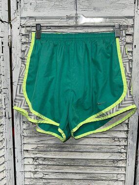 Women's Green Nike Dri-Fit Shorts Size Small